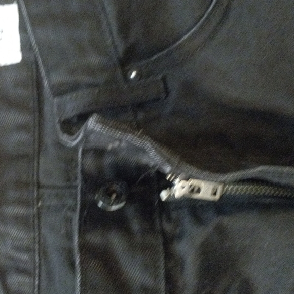 SMOKE RISE SHORTS - Picture 8 of 9